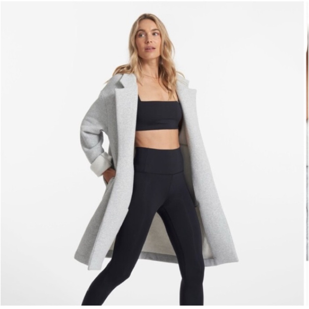 vuori Restore Coat